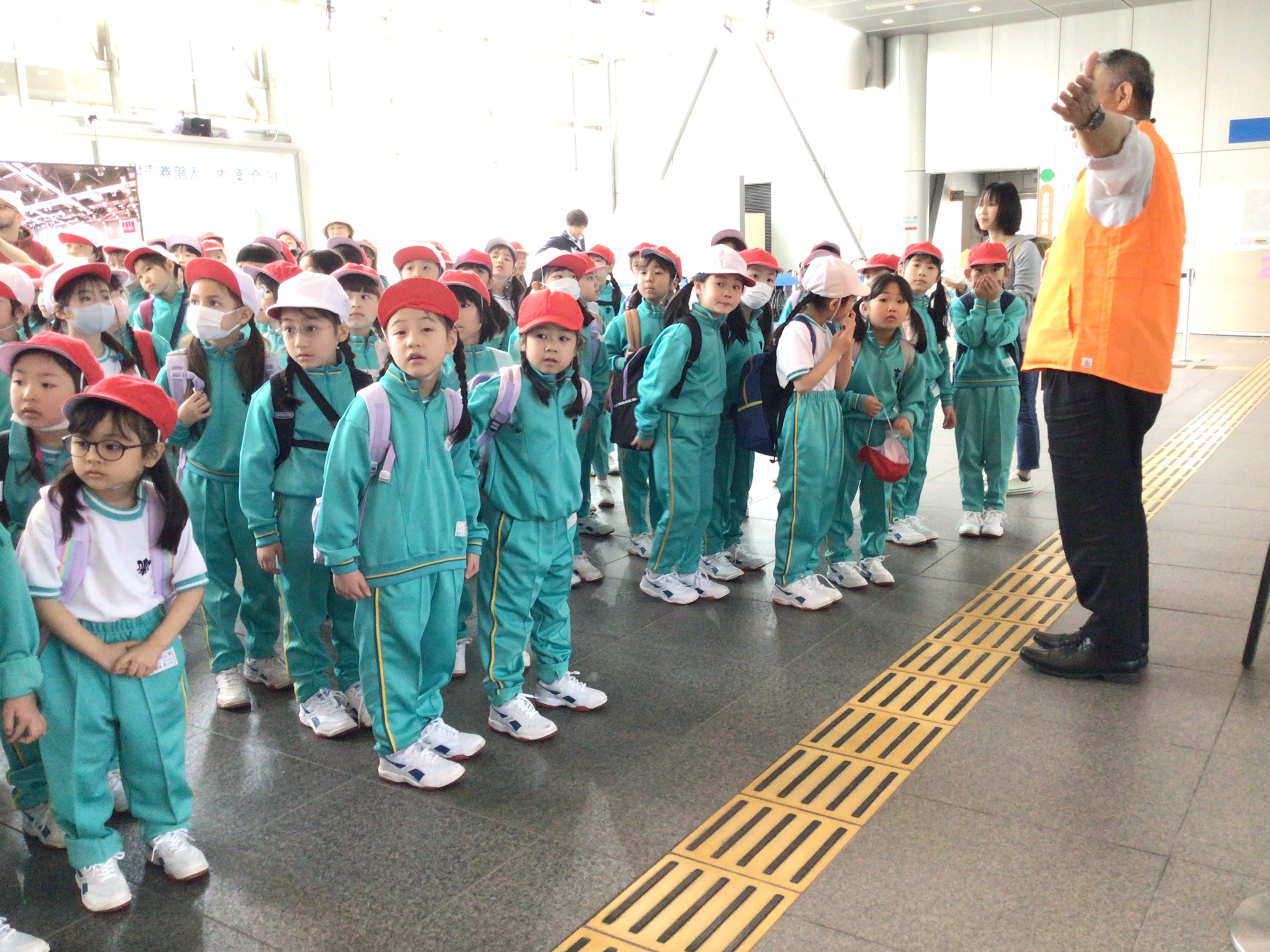 ５月１日（木）遠足！（1〜3年生） の投稿