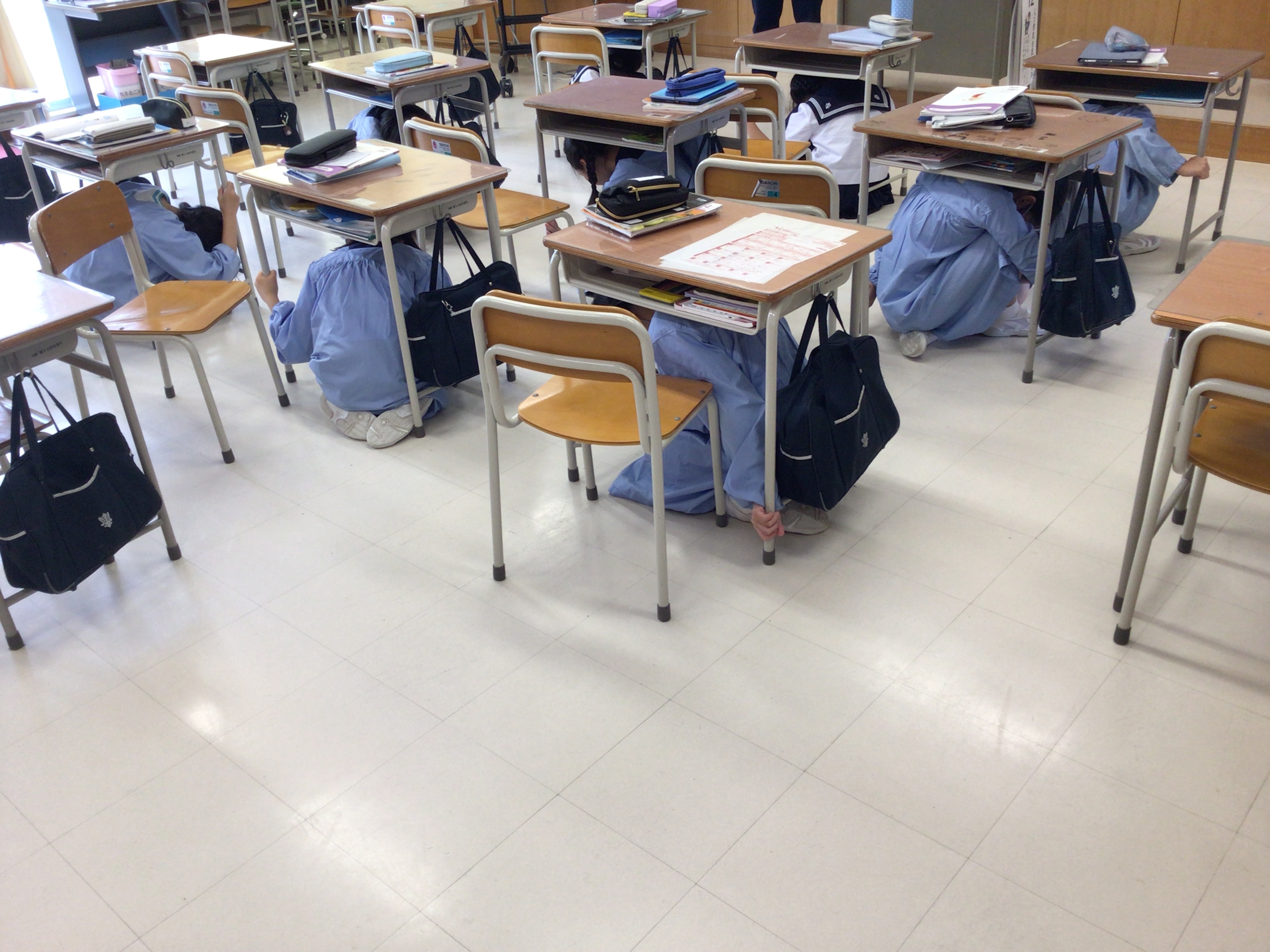 6月12日（木）シェイクアウト訓練 の投稿