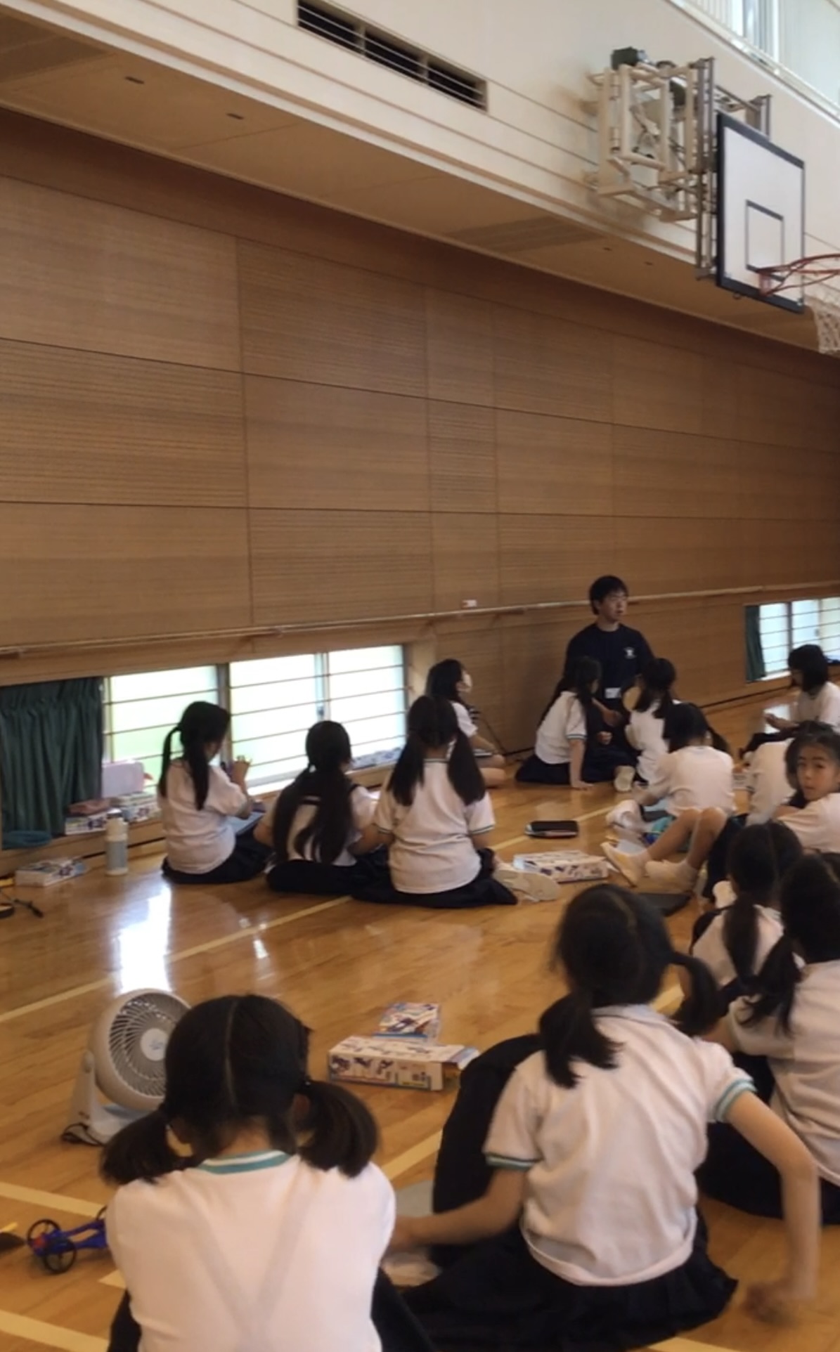 6月24日（火）3年生　風の力の実験とお習字 の投稿